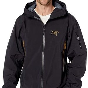 Arc’teryx Sabre AR Ski Shell XL Black/24K, EUC